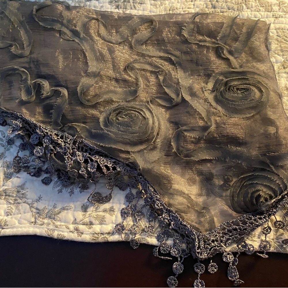 Beautiful Grey Rose Scarf